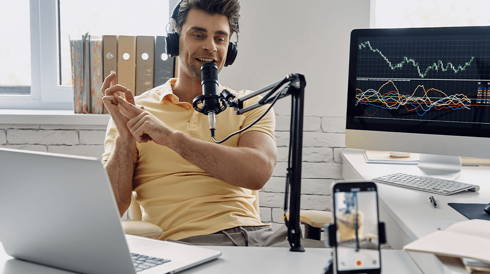 ​Top Profitable YouTube Niches to Grow Your Channel