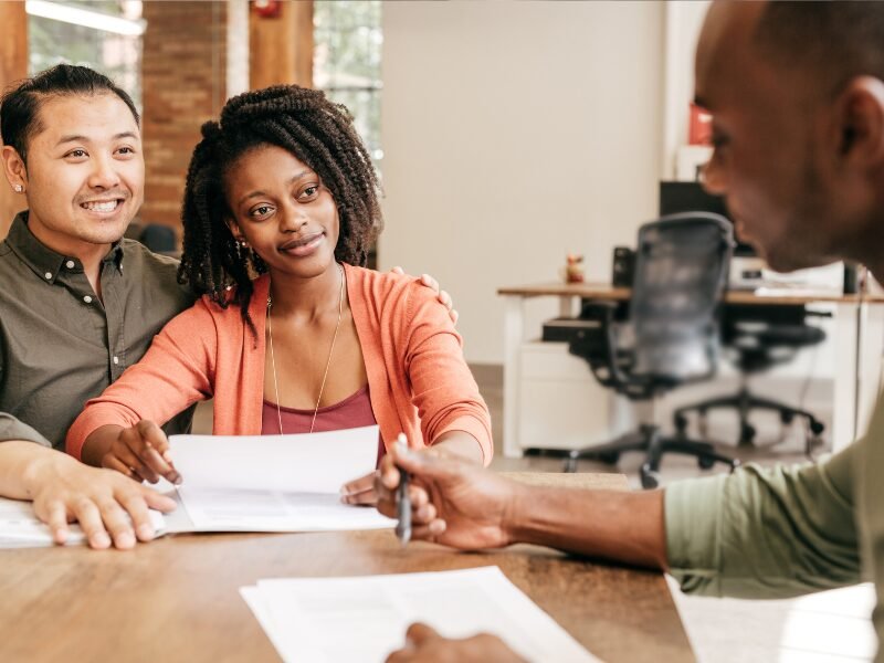 Essential Marketing Materials: Top Picks for Small Businesses