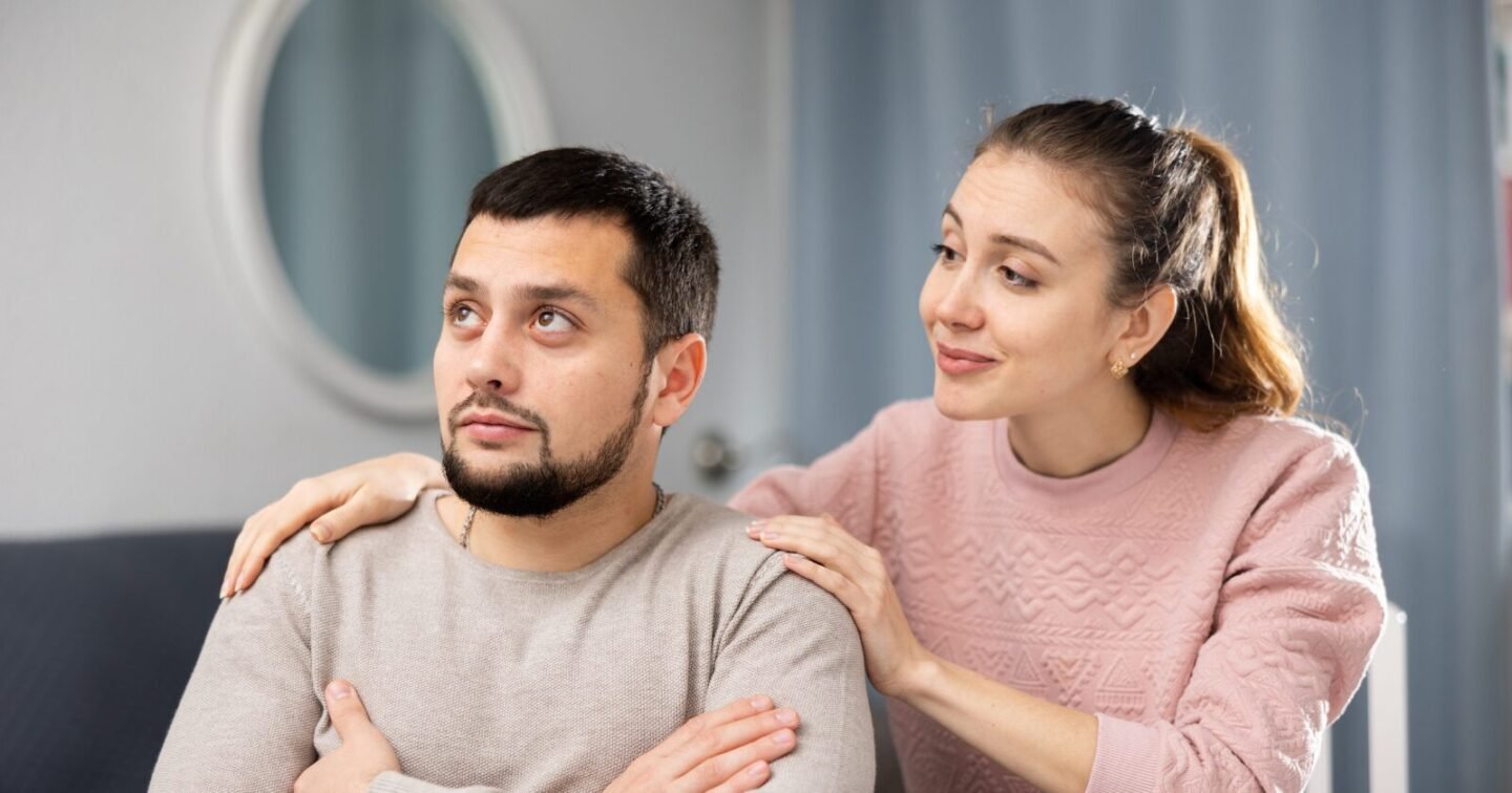 If you want people to chase you and not the other way around, say goodbye to 8 these behaviors