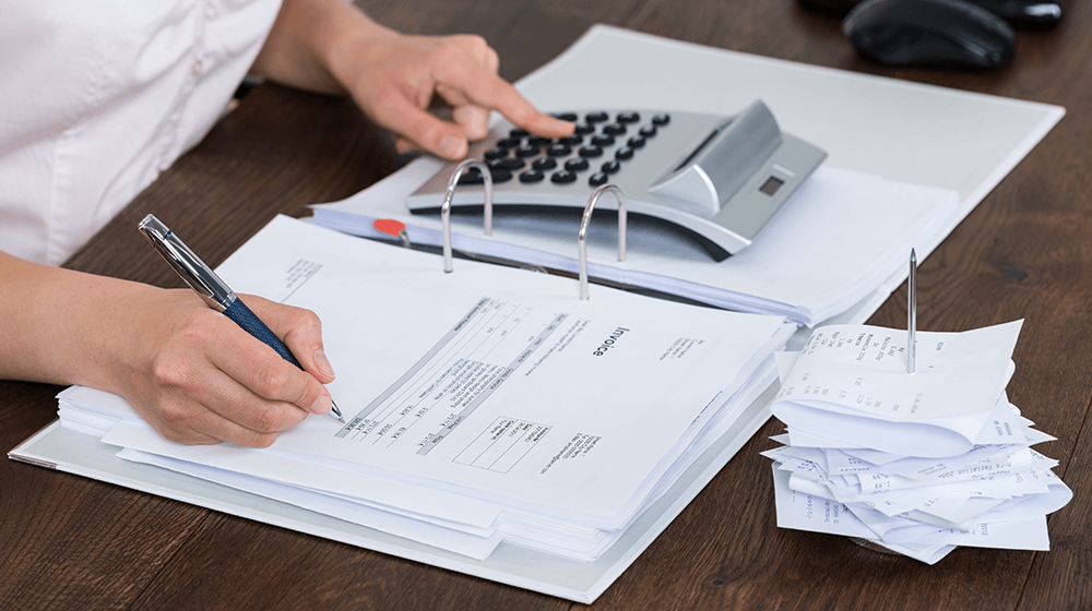 ​Bookkeeper Job Description: Templates for Hiring at Your Business