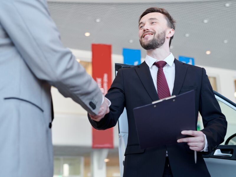 ​Direct Sales: A Detailed Guide for Small Businesses