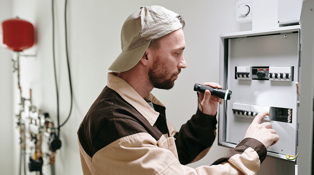 ​Where to Find Electrician Business Insurance