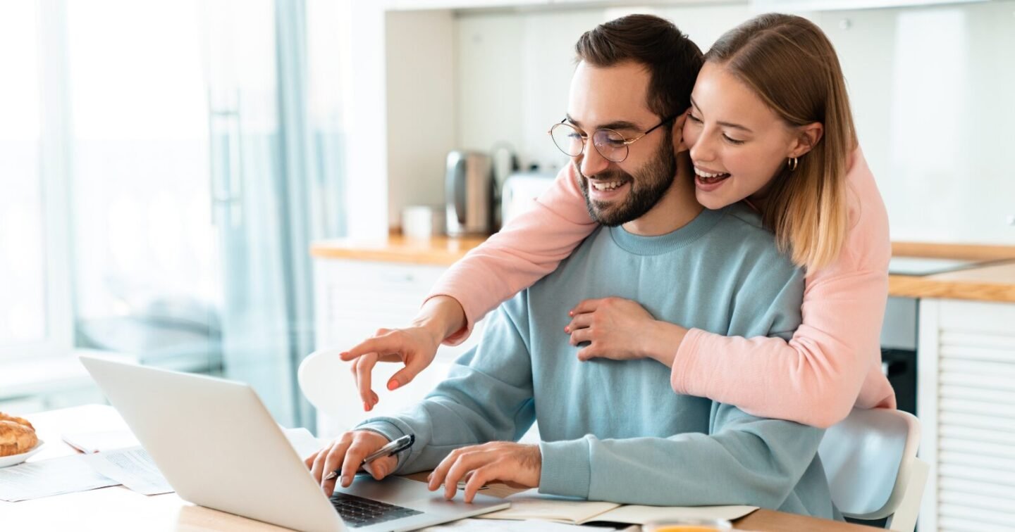 ​If you recognize these 8 behaviors, you may have just found the love of your life