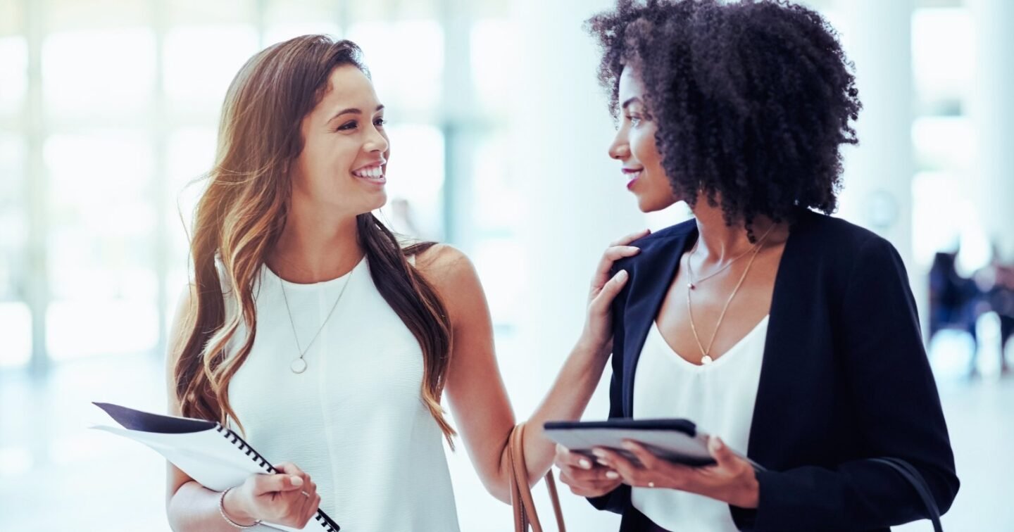 If a woman uses these 7 phrases regularly, she is a lot smarter than she lets on (according to psychology)