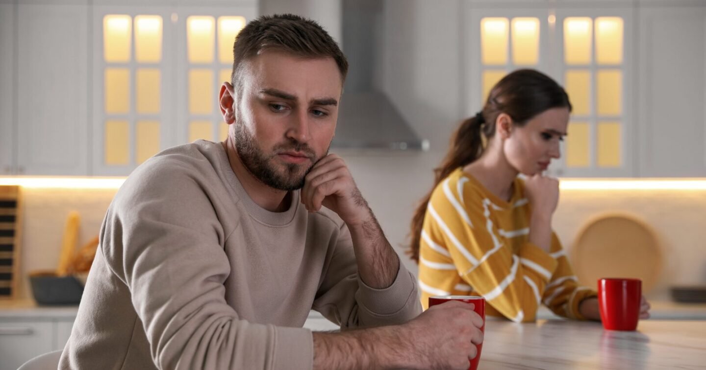 ​8 things emotionally codependent people often do in a relationship, according to a psychologist