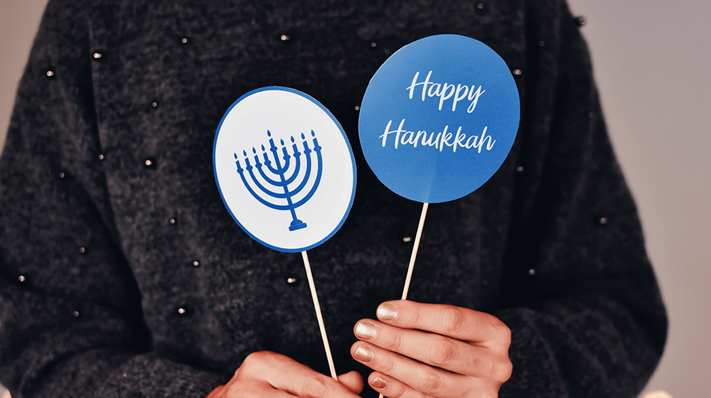 ​Heartfelt Hanukkah Messages to Brighten the Season
