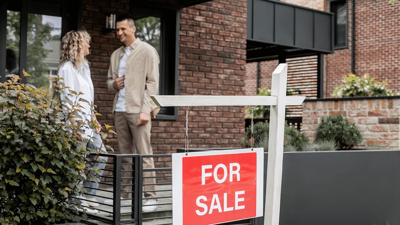 ​How to Start a House Flipping Business