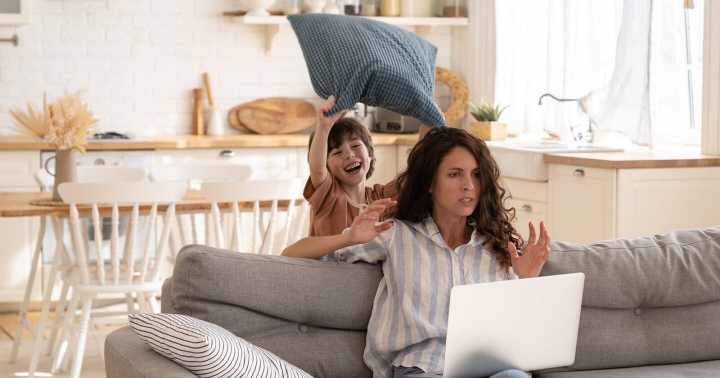 ​If you want to raise your children with sensitivity and emotional intelligence, say goodbye to these 7 behaviors