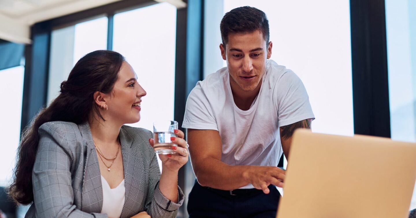 ​8 ways women show attraction without saying a word, according to psychology