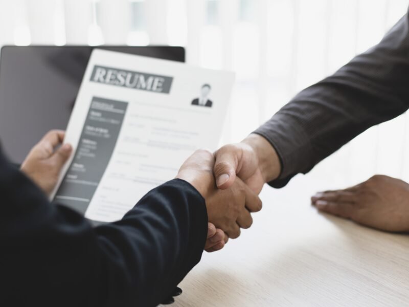 ​How to Write a Job Description: Expert Tips and Free Templates
