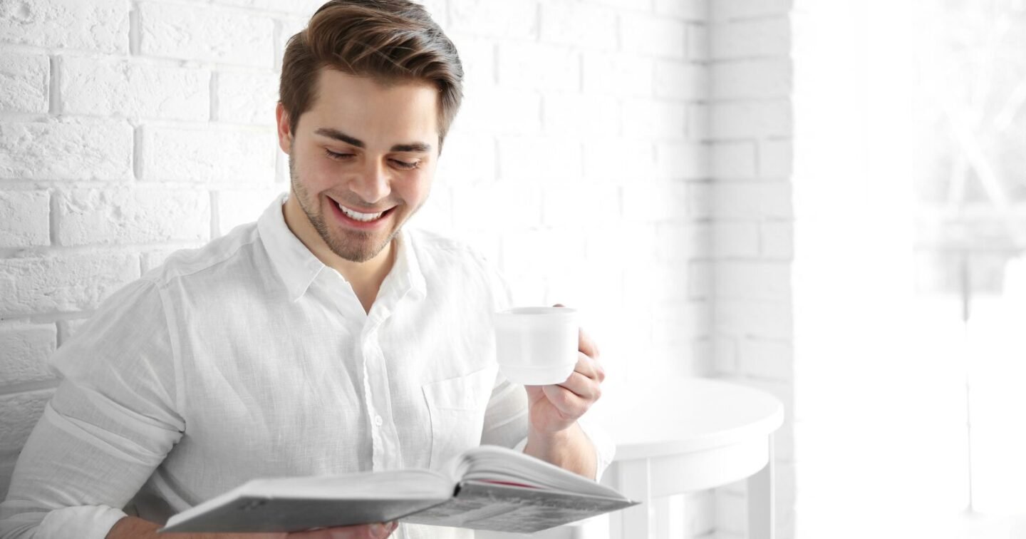 ​8 morning habits of lazy people who are still successful in life, according to psychology