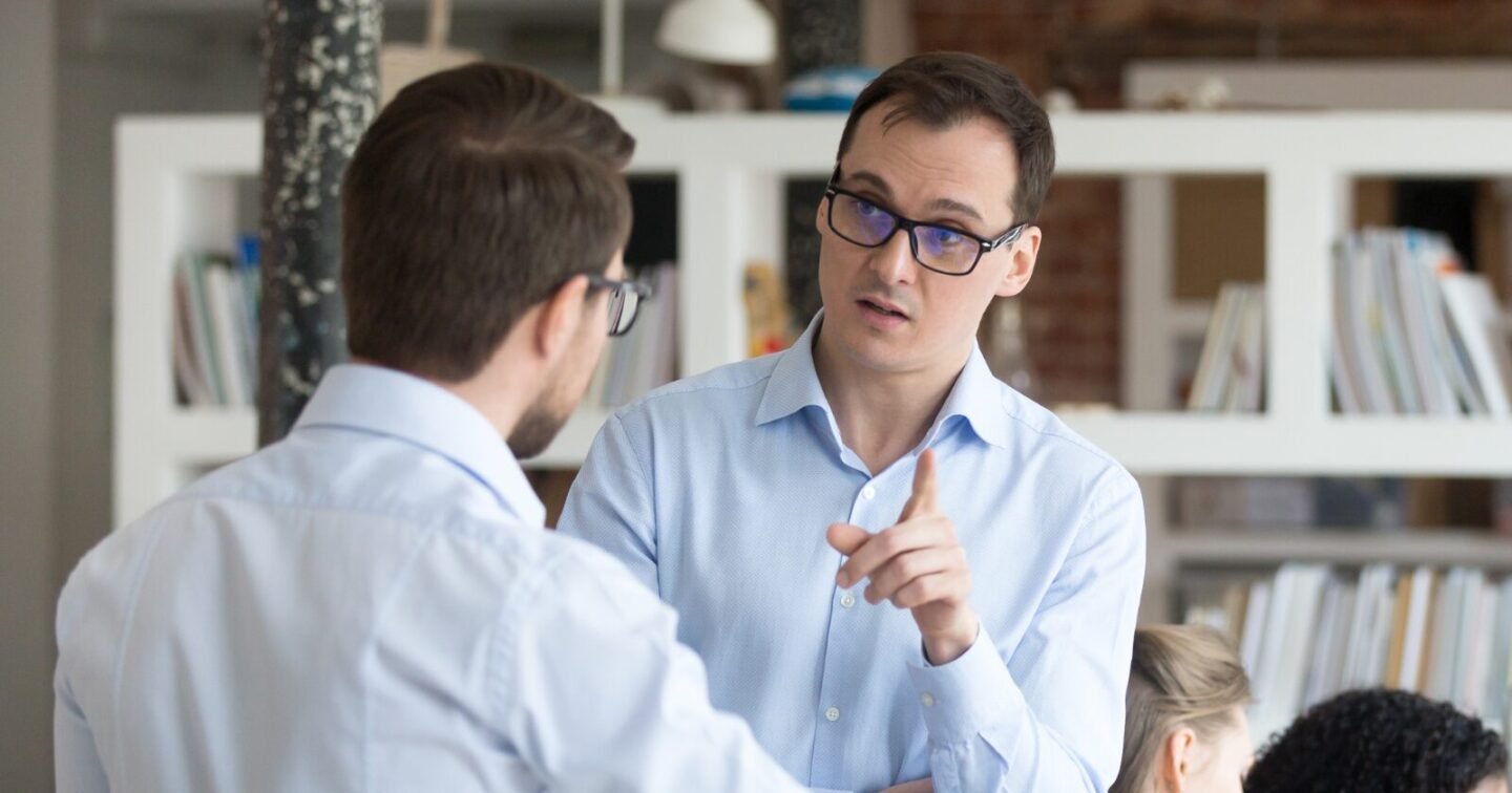 ​8 phrases you’ll never hear a confident communicator use in conversation