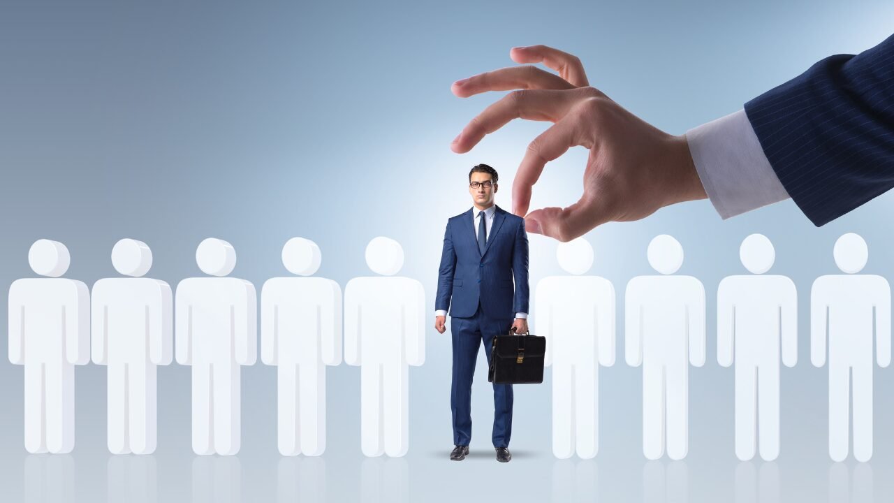 ​Recruiting Email Templates