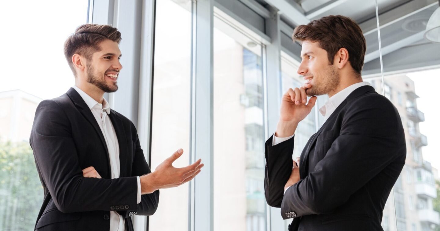​7 behaviors of people who are impossible to read, no matter how well you know them