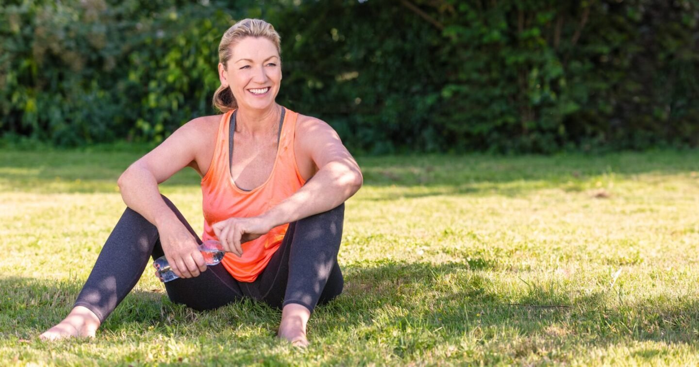 ​People who become isolated from others as they get older usually display these 8 behaviors