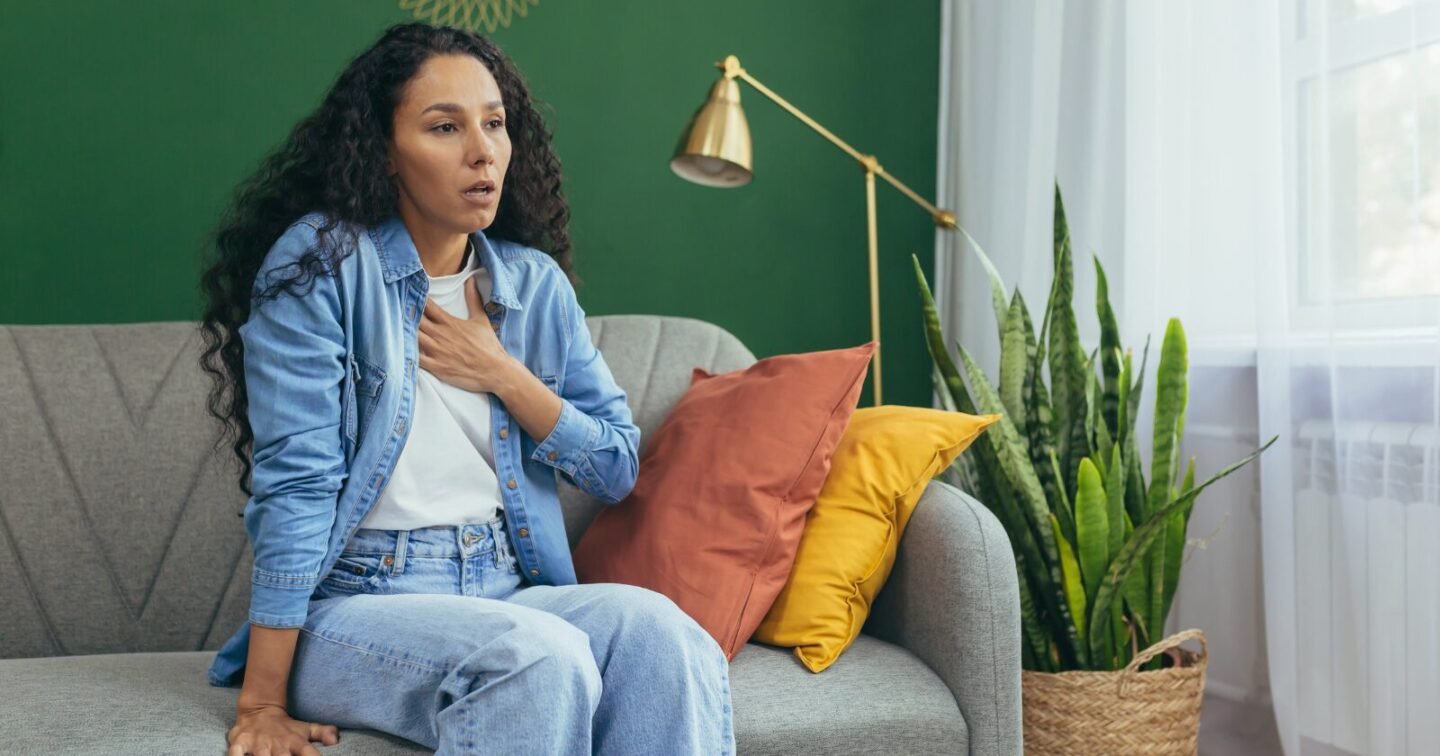​People who received very little warmth growing up tend to develop these 7 traits later in life, according to psychology