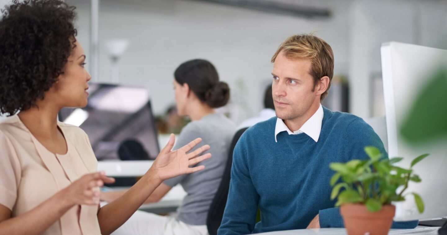 ​7 signs there’s a culture of favoritism at your workplace, according to psychology