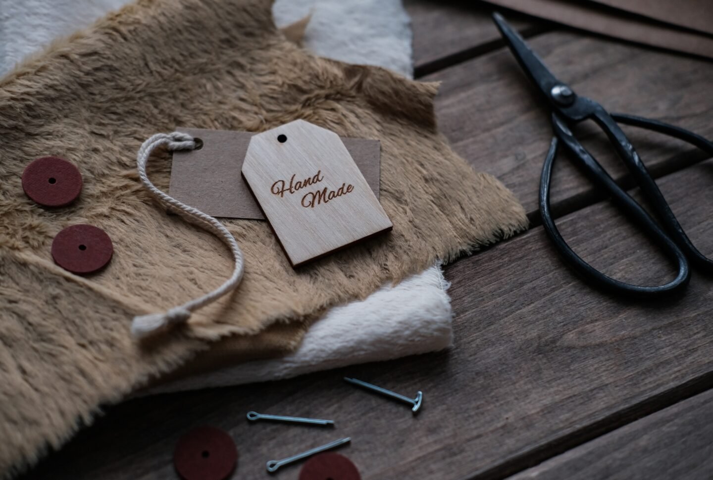 ​What Legal and Licensing Requirements for Handmade Businesses Exist?