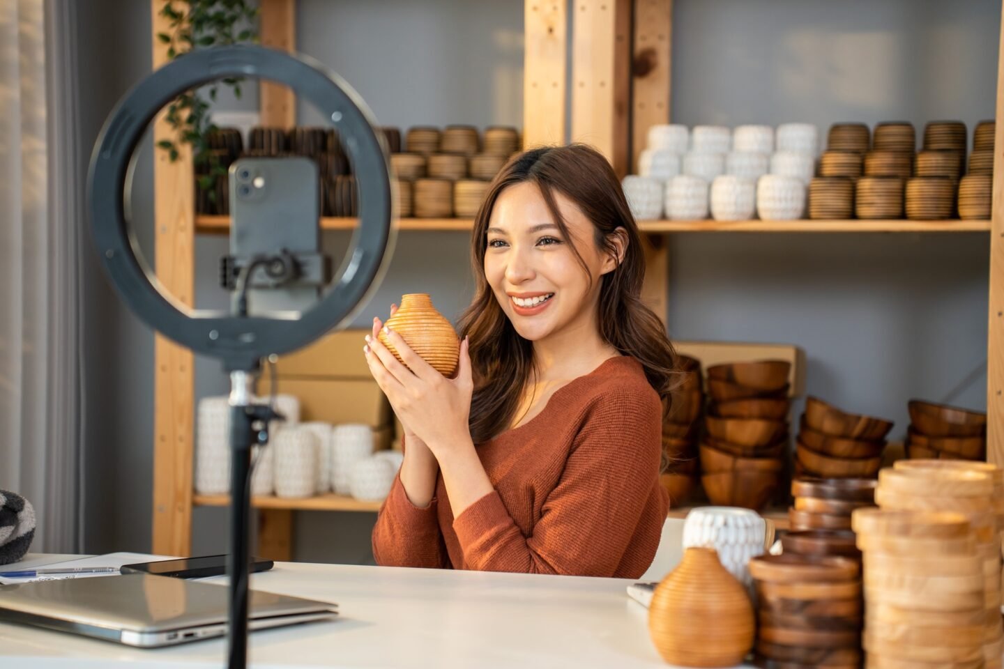 ​How to Start Selling Crafts From Home – a Step-By-Step Guide