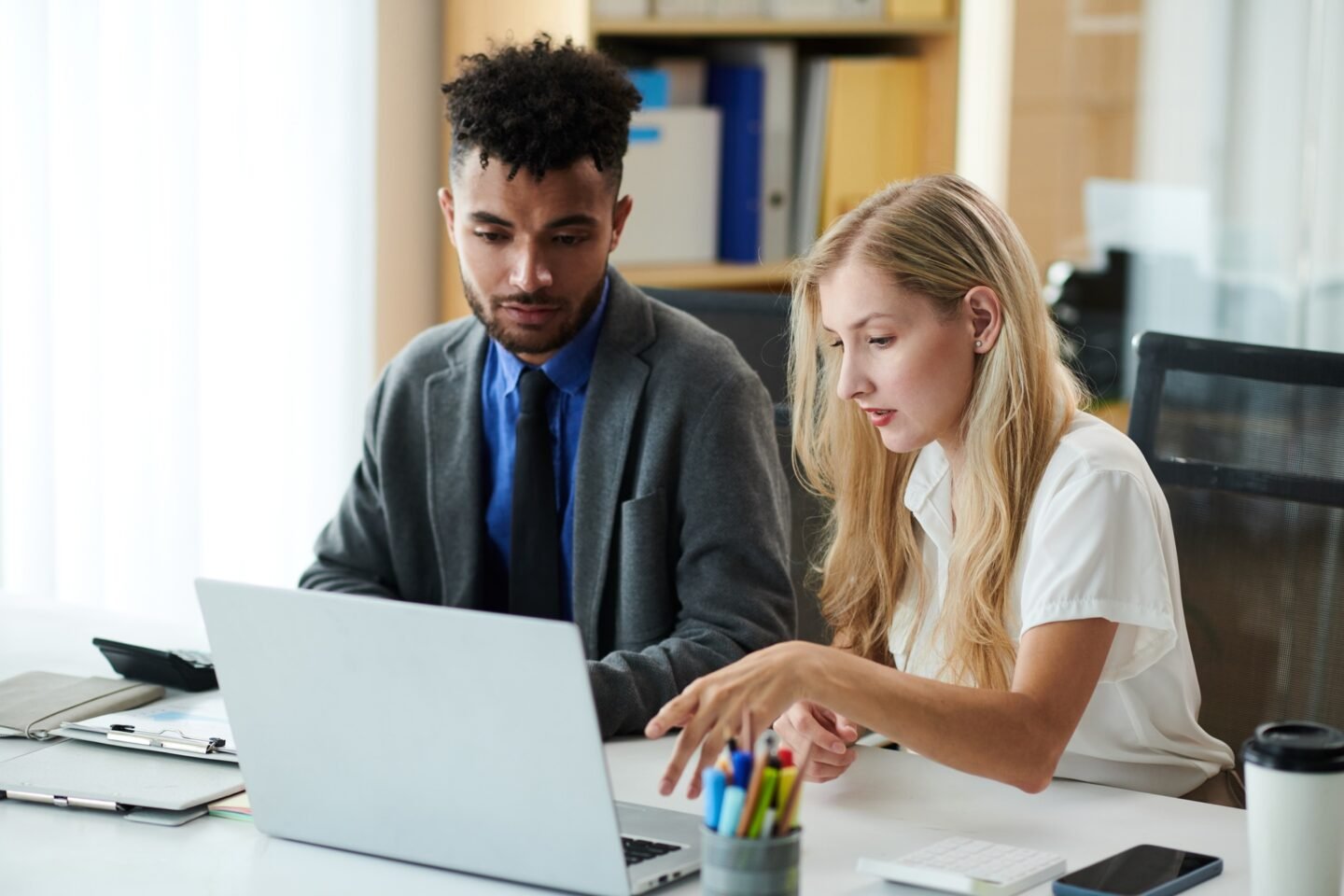 ​What Is a Financial Report for a Business Plan?